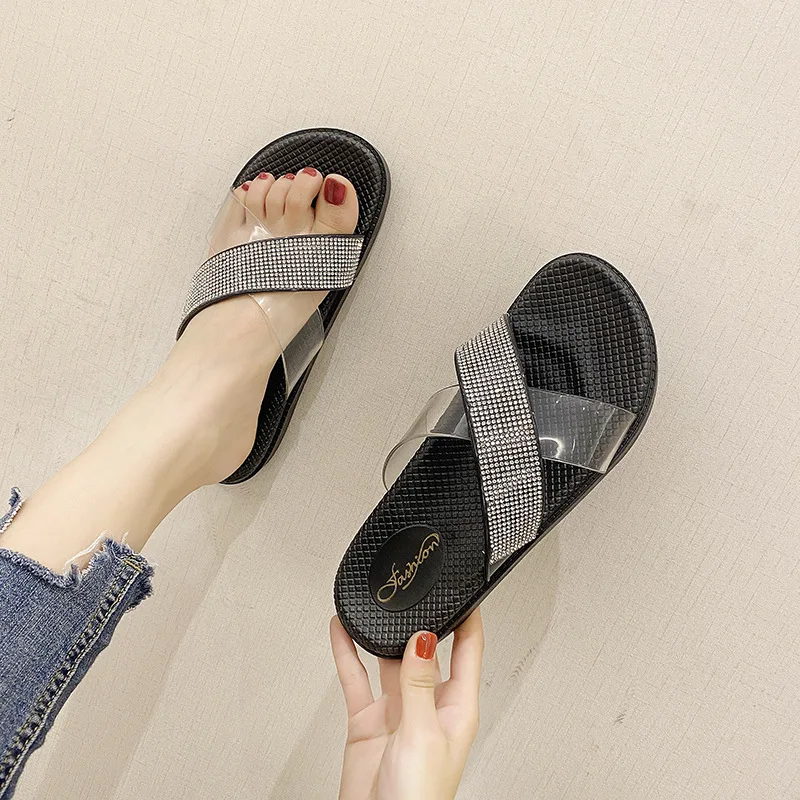 

Summer Flat Slippers Fashion for Women New Designs Shoes Diamond Transparent Sandals For Women Slipper, Black/white