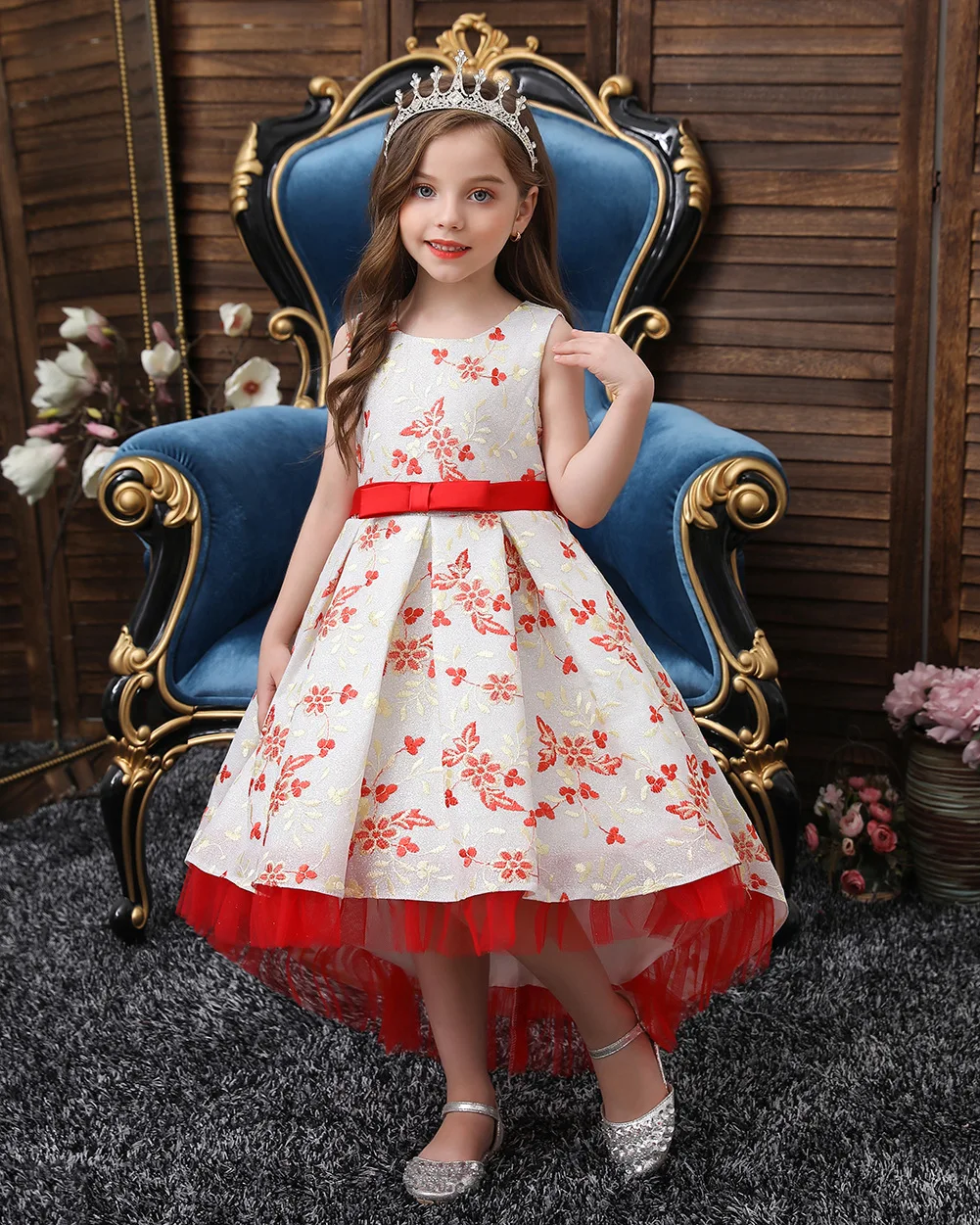 

Girls birthday party dress skirt princess skirt trailing sleeveless net gauze skirt 4-13 years old children's model catwalk cost
