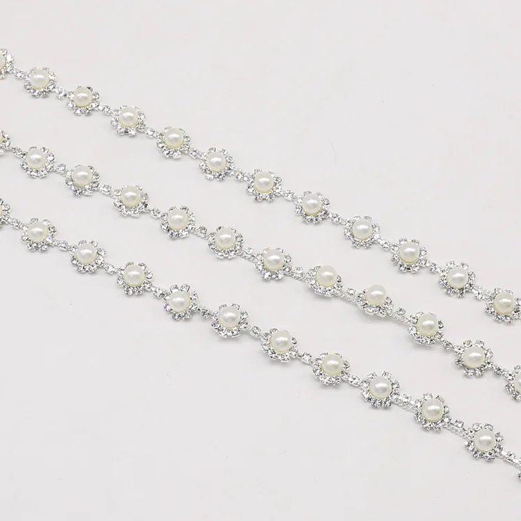 

Flower Design Bling Fancy Pearl Crystal Rhinestone Chain Trimming Decorative Chains for Clothes, Silver,custom