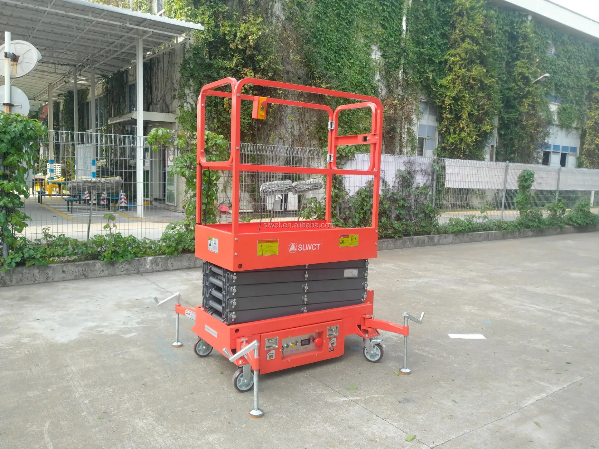 300kg hydraulic mini lift hydraulic elevator scissor lift