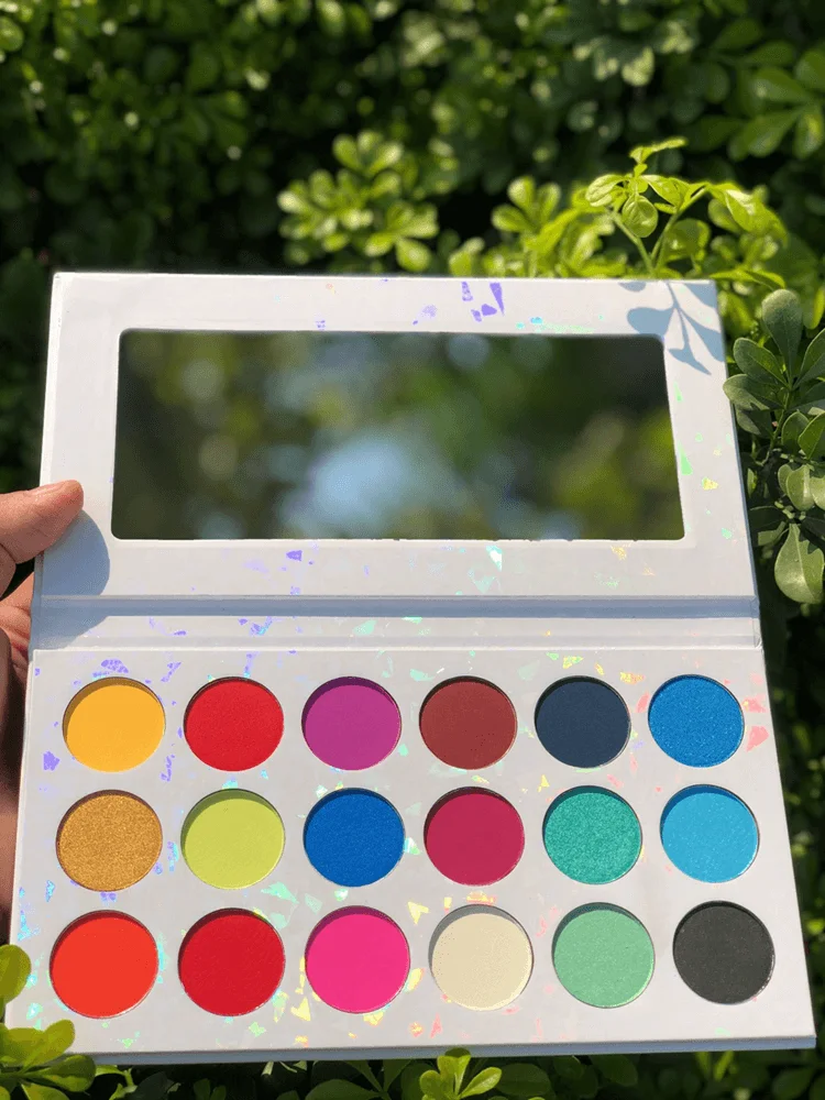 Oem Skin-friendly 18 Colors Long Lasting High Pigment Liquid Private Label White Custom Cheap Eye Shadow Eyeshadow Palette