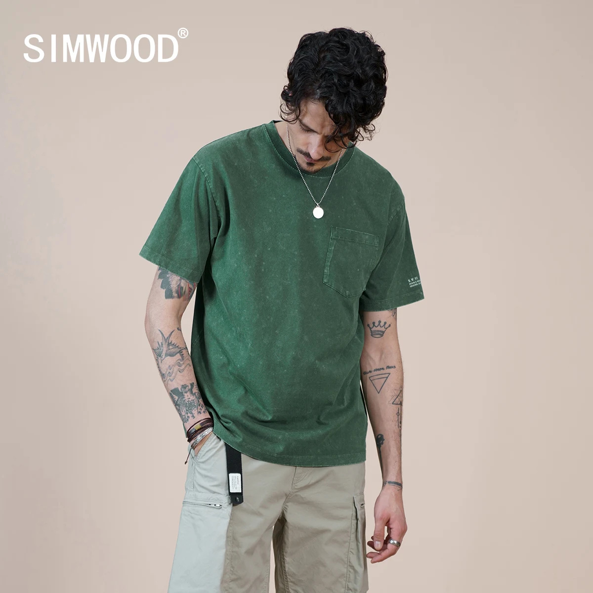 

SIMWOOD 2021 Summer New Snow Wash Vintage T-shirts Oversize Loose 100% Cotton Chest Pockets Hip Hop Print Retro Tops Streetwear