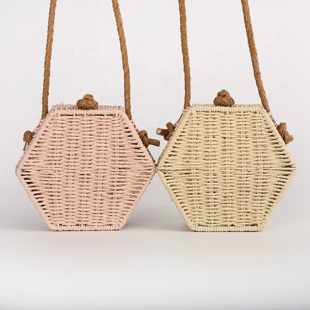 

Straw Shoulder Bag Hexagon