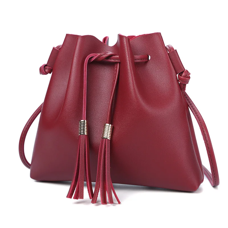 

2020 Ladies Red Shoulder New Fashion Custom Pu Leather Women Bucket Crossbody Bag Purses And Handbags With Tassel, Customized