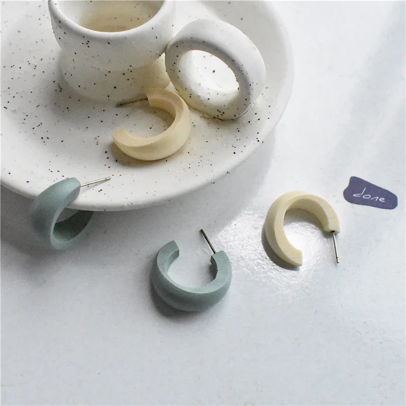 

Vershal Chic Ins Style Wood Hoop C Shape Earrings Jewelry For Women