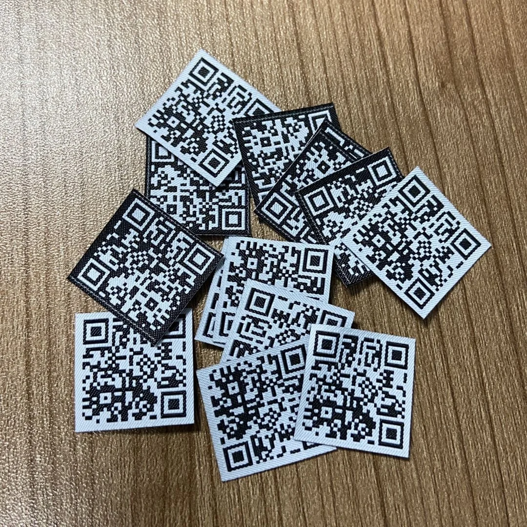Factory Customized Garment Label Qr Code Woven Labels For Clothing