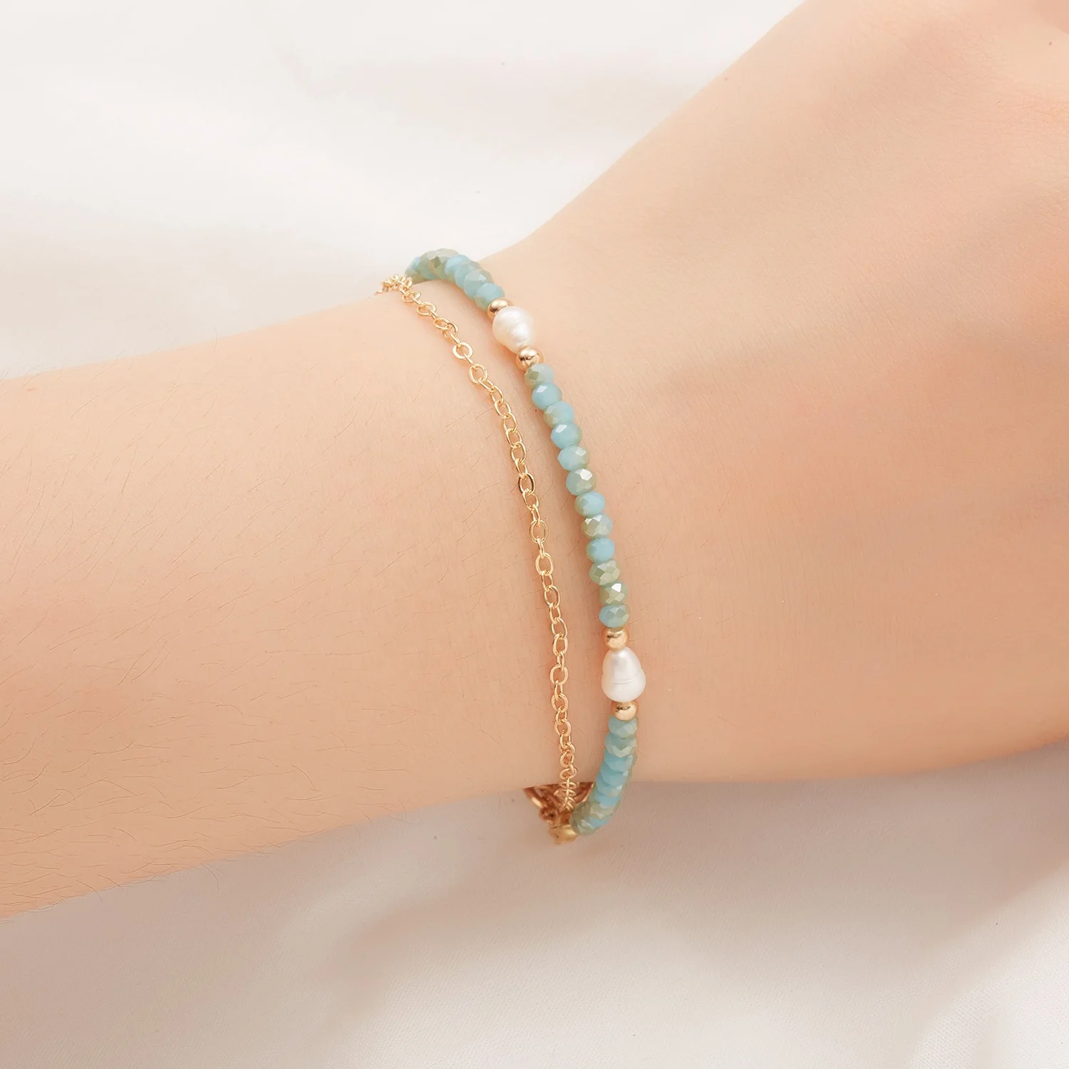 

Newest Design Jewelry For Women Simple Double Layer Gold Plated Metal Chain Crystal Bead Charm Bracelets