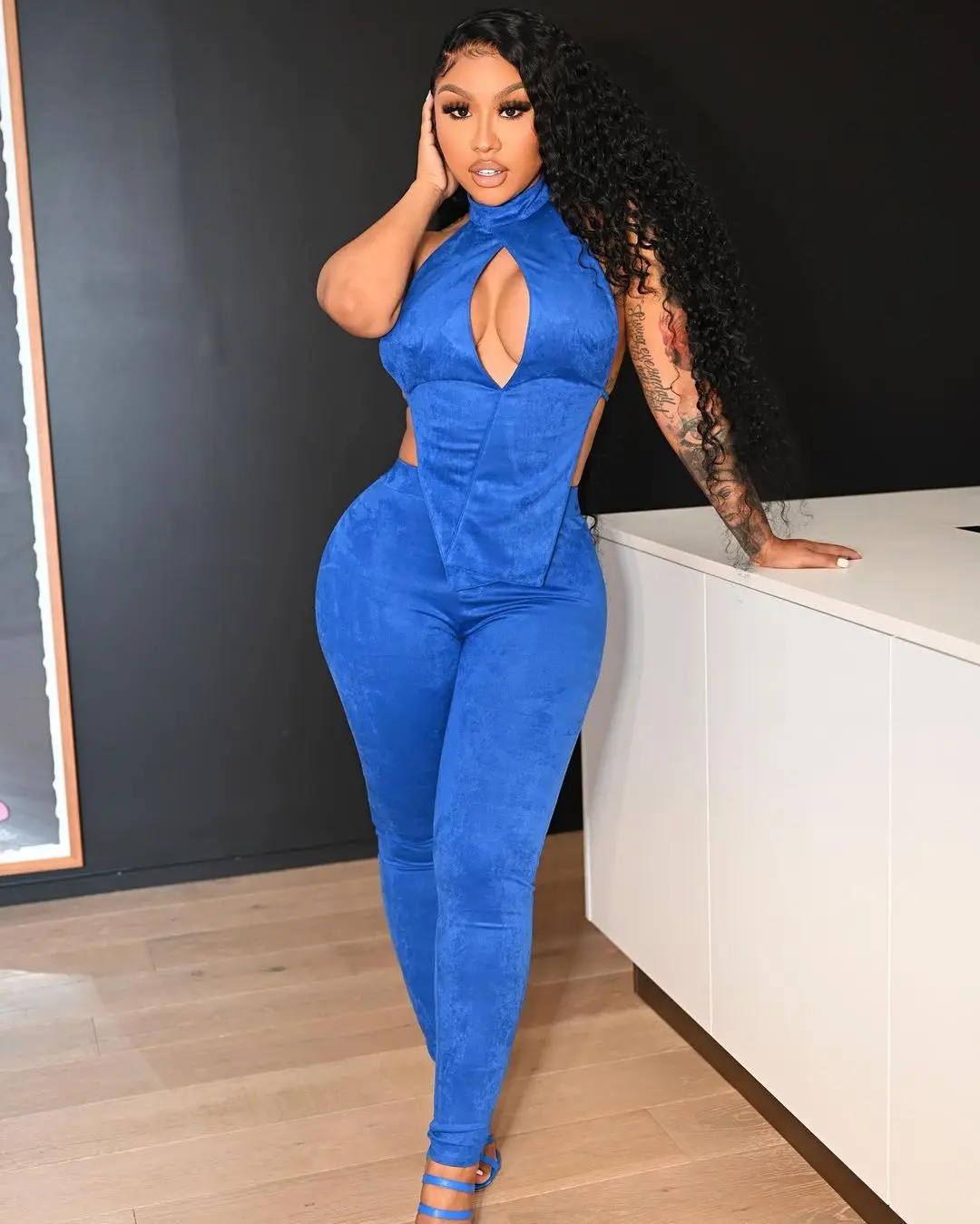 

(RTS 0.4) F5025 Sexy sleeveless backless slim fit jumpsuit