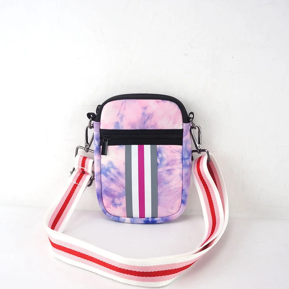 

2021 trend neoprene cell phone Crossbody bag camo sport men phone pouch small mini bag Womens sport mobile phone bag, Black camo
