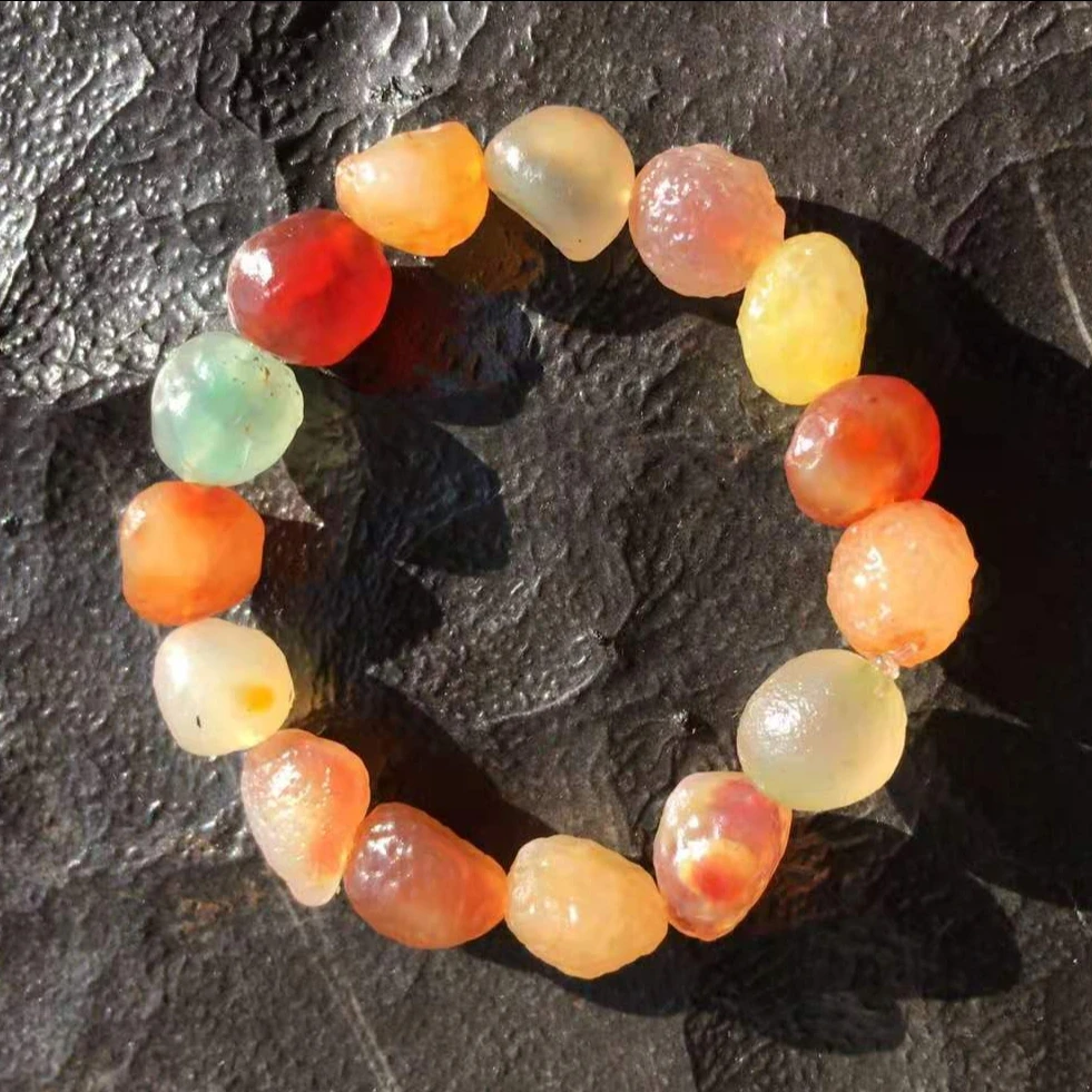 

Jialin Jewelry Wholesale Alashan Gobi raw stone agate colored hand bracelet string jewelry [Micro crack]