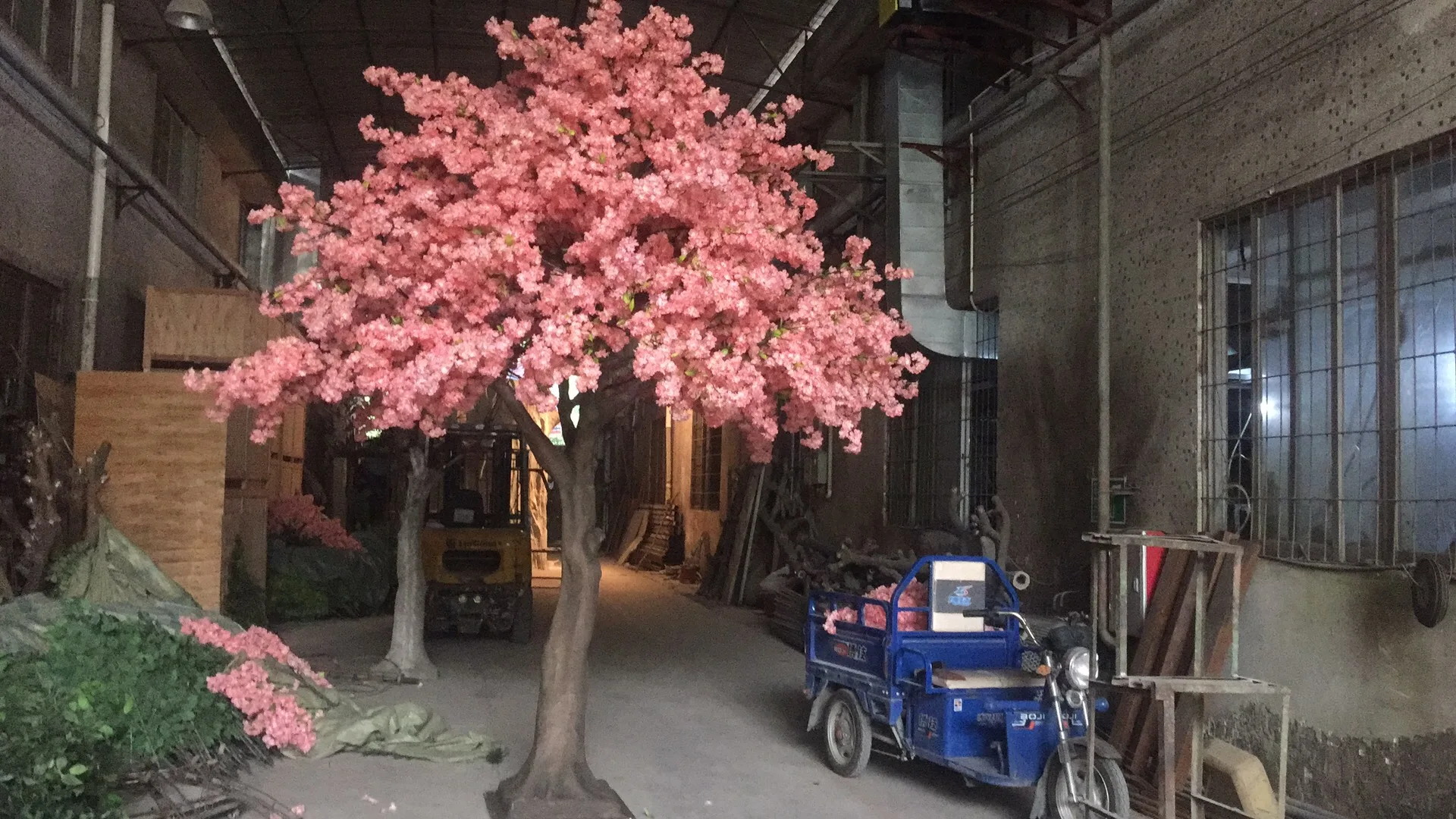 
Customized Size Wedding Decorative Pink Artificial Sakura Blossom Tree 