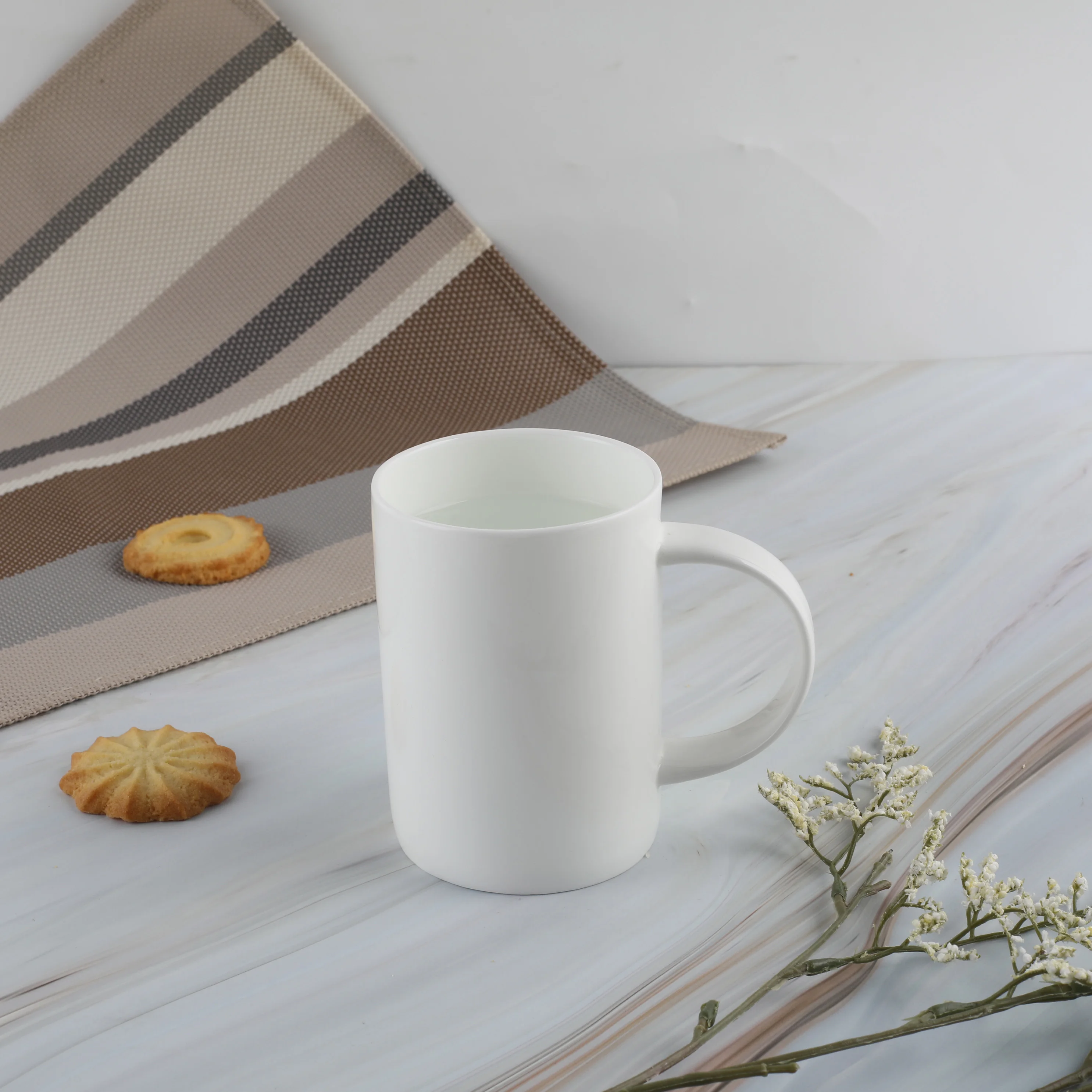 

Top Quality Custom Ceramic Mug Coffee Mug Fine Bone China, White