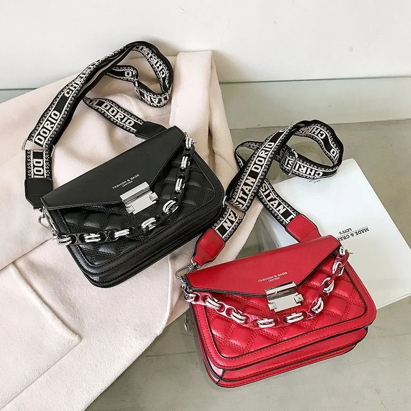 

Trendy Chain Female Ladies Shoulder Bag Diamond Lattice Messenger Bag Purses and Hand bags For Women 2021