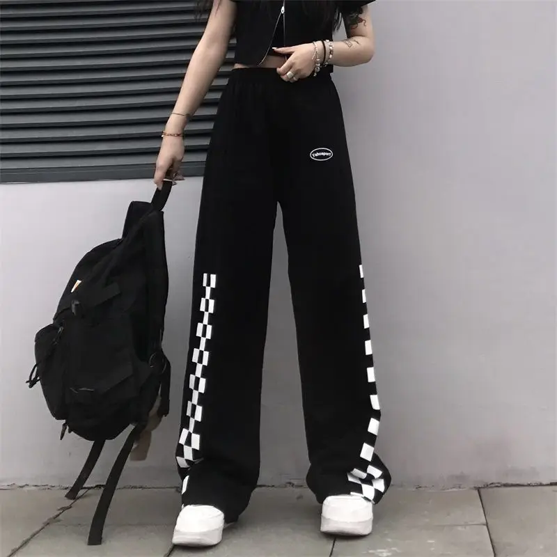 

Korean Fashion Oversize Women's Sports Pants Harajuku Jogging Balck Sweatpants Plus Size Wide Leg Trousers for Female, Black