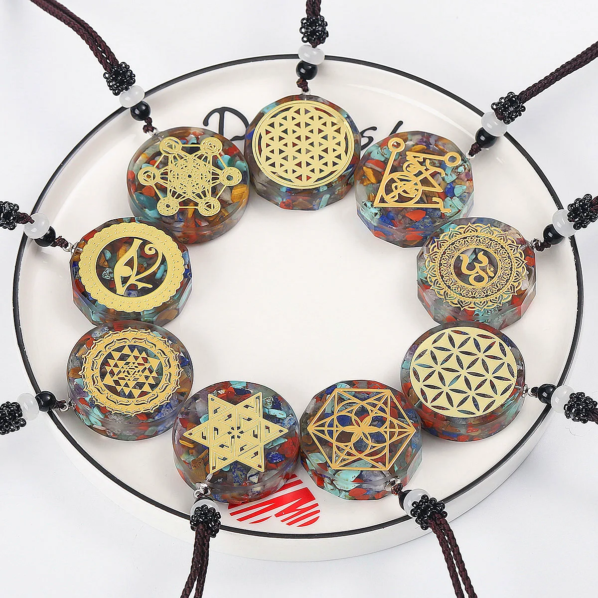 

Hot-selling Augen Pendant Orgonite Natural Healing Crystal Seven-chakra Resin Drop Energy Magic Array Necklace, Multi colors