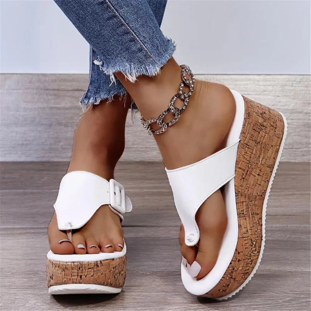

2023 summer new large size herringbone casual fashion wide edge female platform slippers
