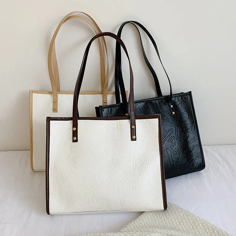 

2021 New Fashion Tote Bag Female Embossed Pattern Shoulder Bag Temperament Simple Casual Hit Color bag Ladies Tote, Picture color