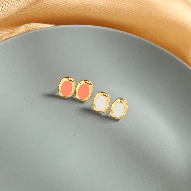 

e0532 Pink And White 2 Color Enamel Gold Plate Color Gold Stud Earrings