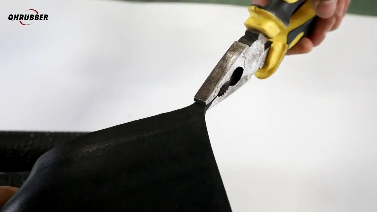 Wholesale Industrial Flat Black Rubber Sheet Vulcanized Rubber Floor