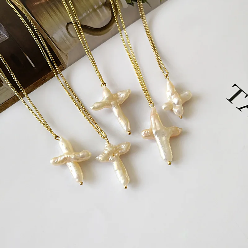 

Fashion 18k Gold Plated Chain Baroque Freshwater Pearl Necklace Irregular Geometric Pearl Cross Necklaces