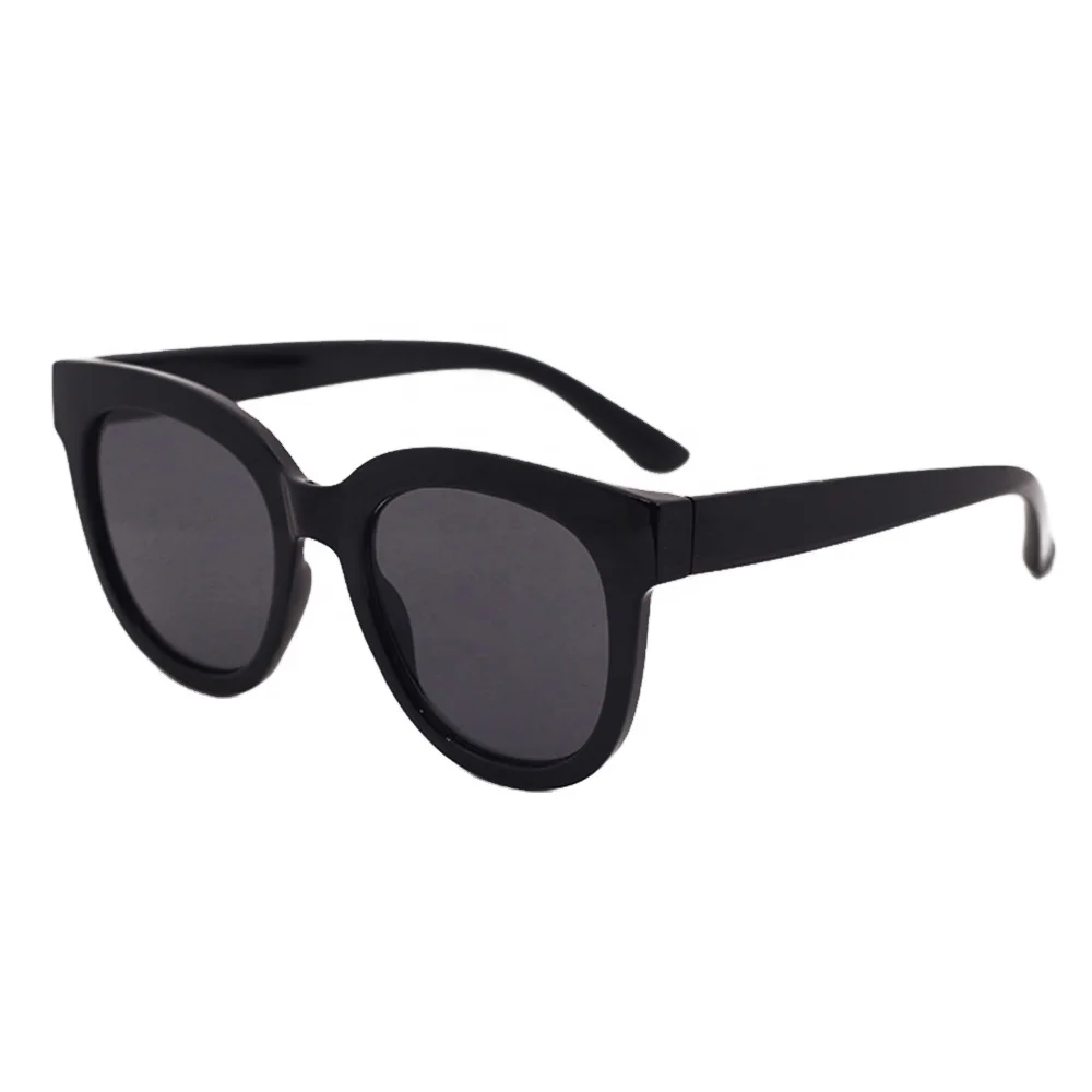 

HP18178 Plastic Sunglasses 2020 Hot Design Sun Glasses