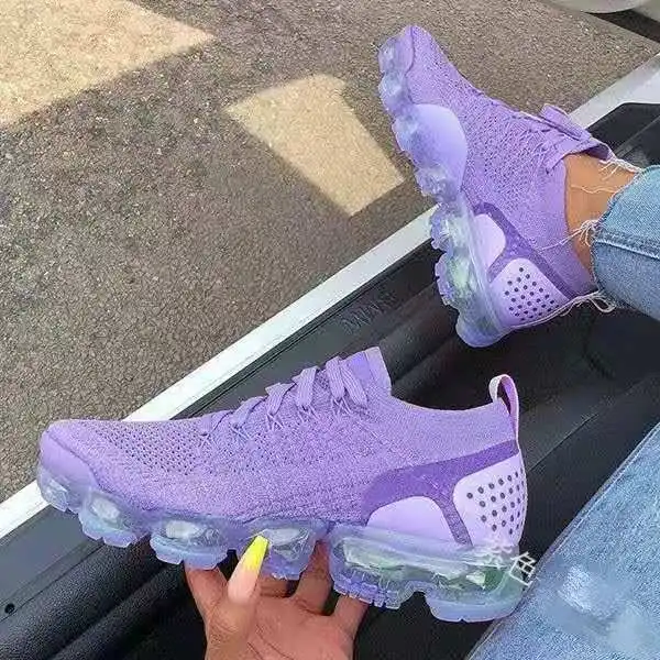 

2021 New Breathable Casual Shoes Lights Sneakers White Air Cushion Sports Running Shoes Women Fashion Sneakers Platform Shoes