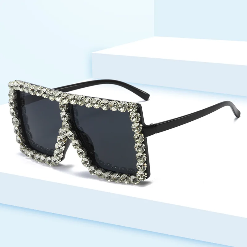 

New big frame bling sunglasses exaggerated oversized square rhinestone ladies trendy sunglasses, Picture shown
