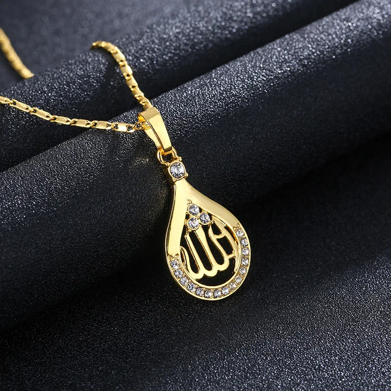 

Gold Plated No Fade Bling Diamond Rhinestone Crystal Muslim Allah Necklace CZ Cubic Zirconia Muslim Totem Necklace For Islam, Picture color