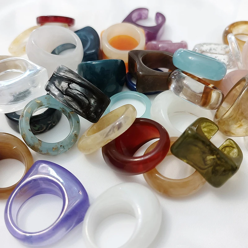 

OUYE 2021 Fashion Best Selling Acrylic Acetate Simple clear resin ring colorful Ring Shell Resin Link Ring Jewelry Wholesale