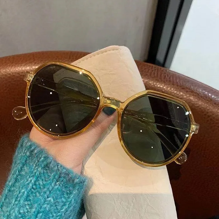 

KD98052 Comfortable Personality Fashion Women Sunglasses 2021