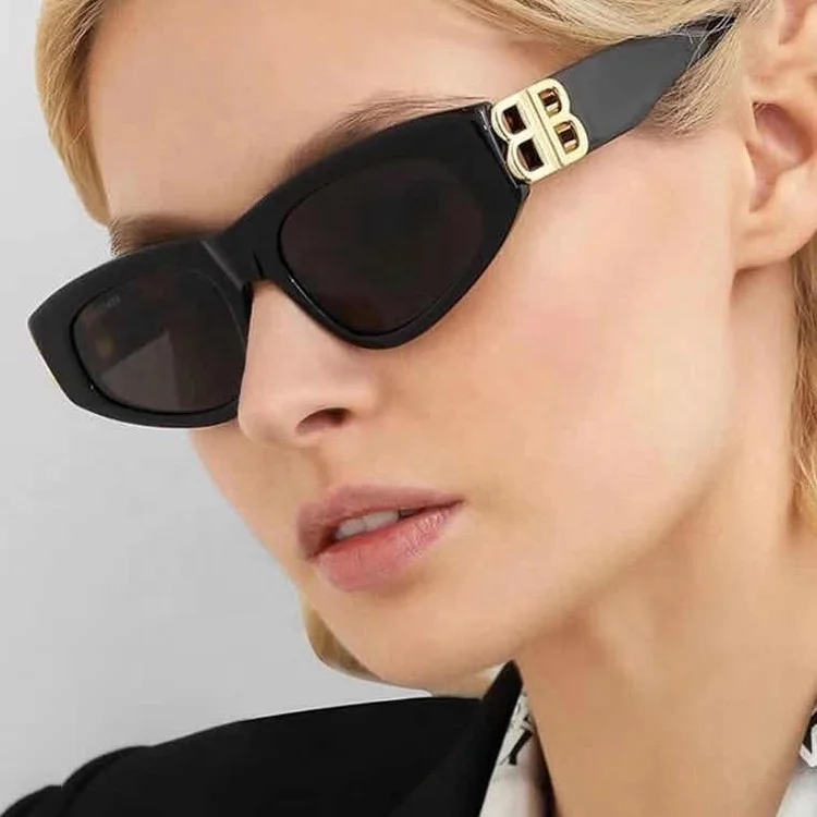 

New fashion cat eye sunglasses personality trendy triangle retro sunglasses for men and women, Picture shows