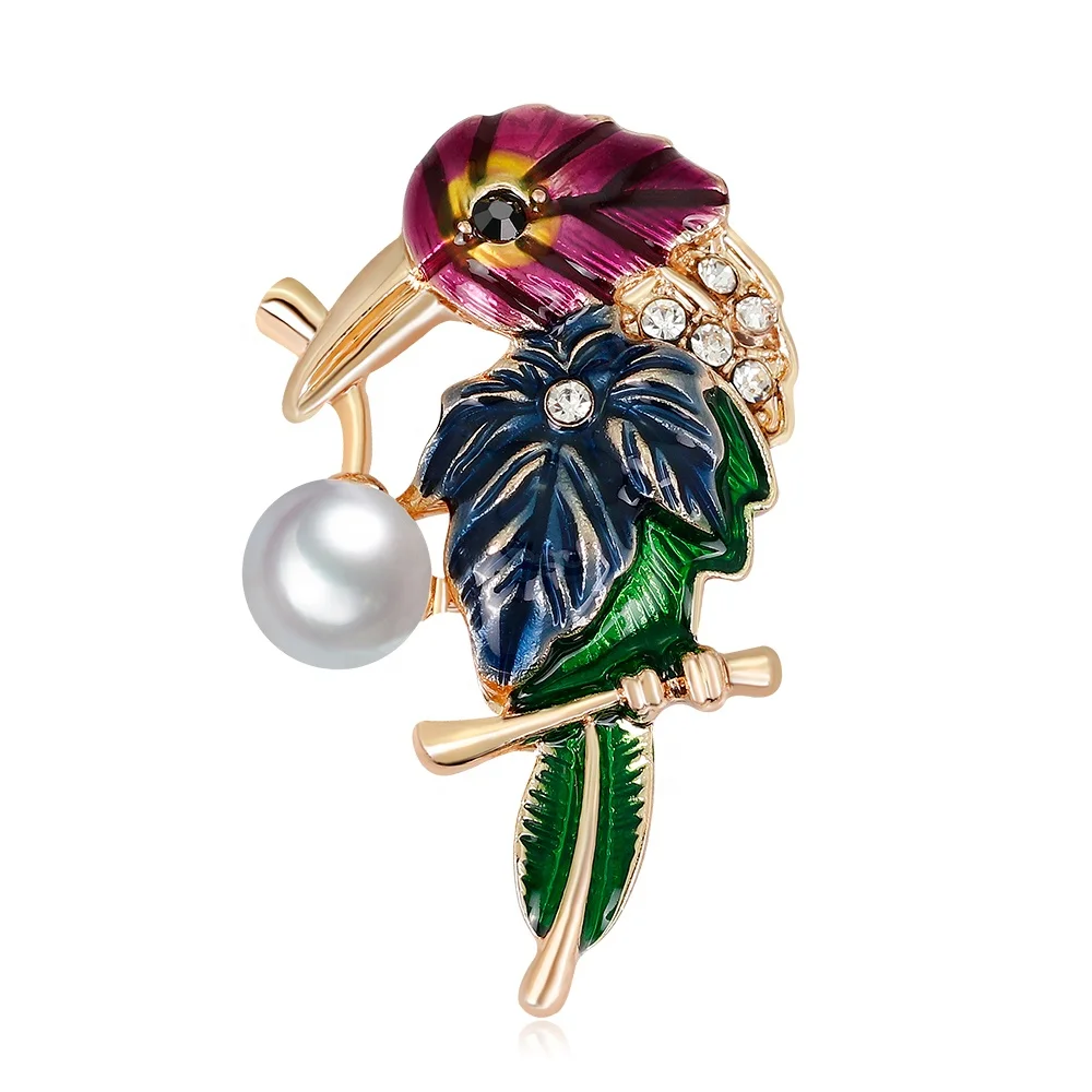 

Simple and Elegant Parrot Custom Wholesale Cute Crystal Women Brooch