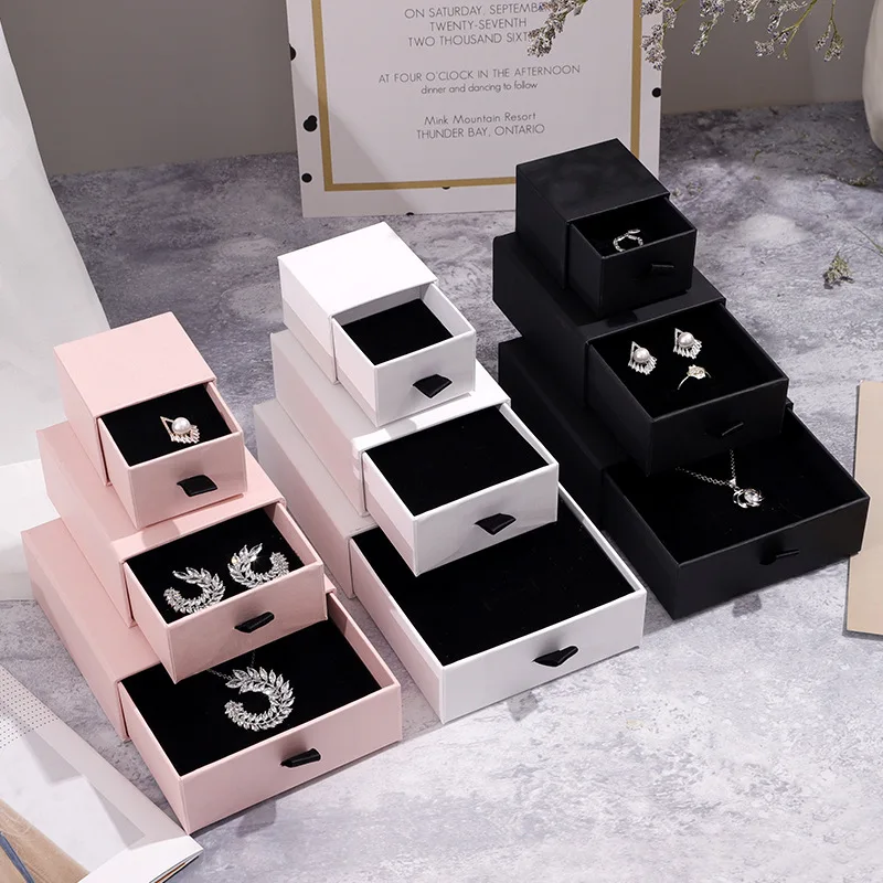 

Simple Designs Boutique Necklace Ring Square Jewelry Case Custom Cardboard Pull-out Drawer Jewelry Gift Box, White/kraft paper/black/pink/shallow cowhide
