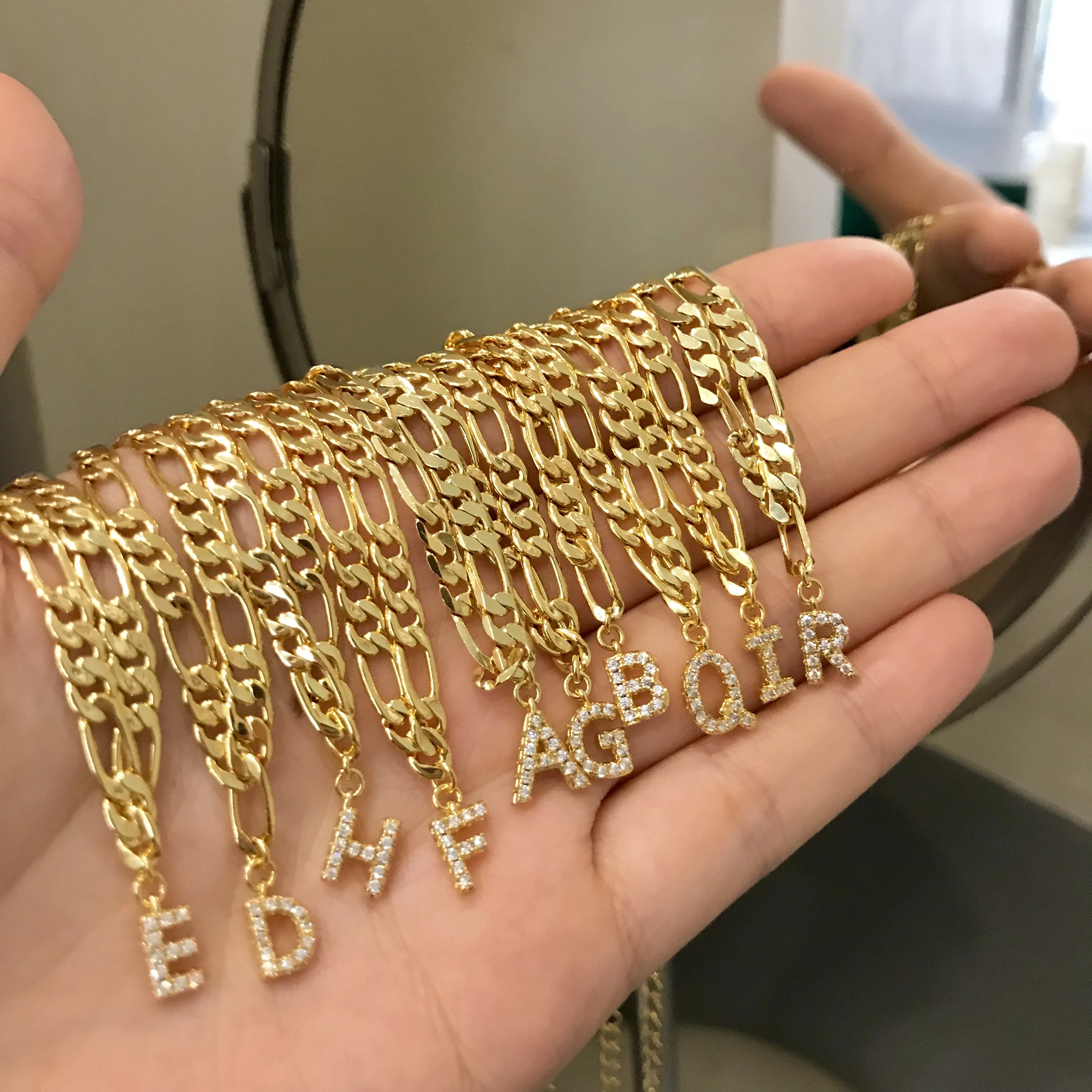 

Eico Fashion Jewelry Initial Anklet For Women New Design Unique Gift For Girl Foot Jewelry Gold Plated Letter Anklet, Photo