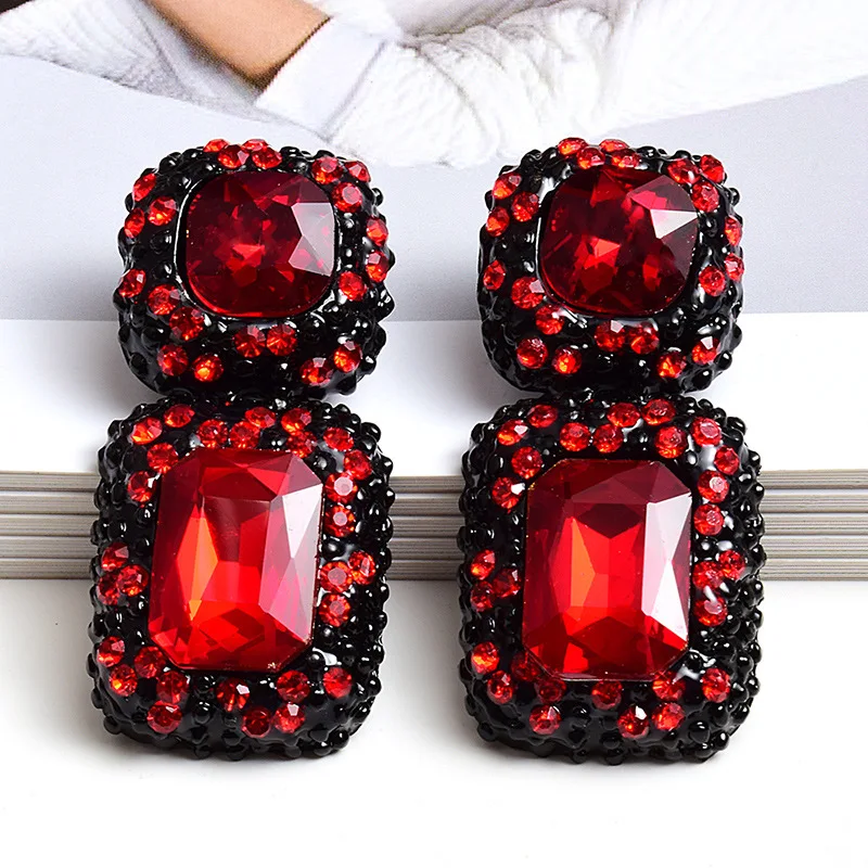 

Wholesale New Luxury Rectangle Crystal Diamond Earrings For Women Big Fashion Statement Rhinestone Dangle Drop Earrings Jewelry, Picture shows