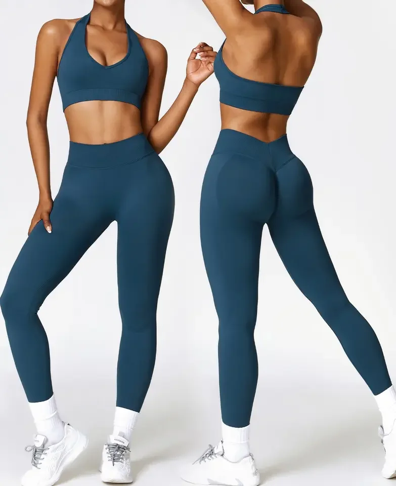 

New Design Women Halter Neck Soft Quick Dry Seamless V Cut Scrunch Back Yoga Sets