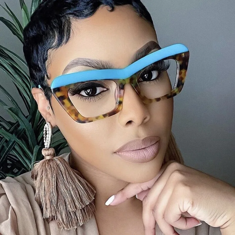 

UNOC Fashionable New Anti Blue Light Glasses Metal Large Frame Glasses Women Luxury Designer Retro Eyeglasses