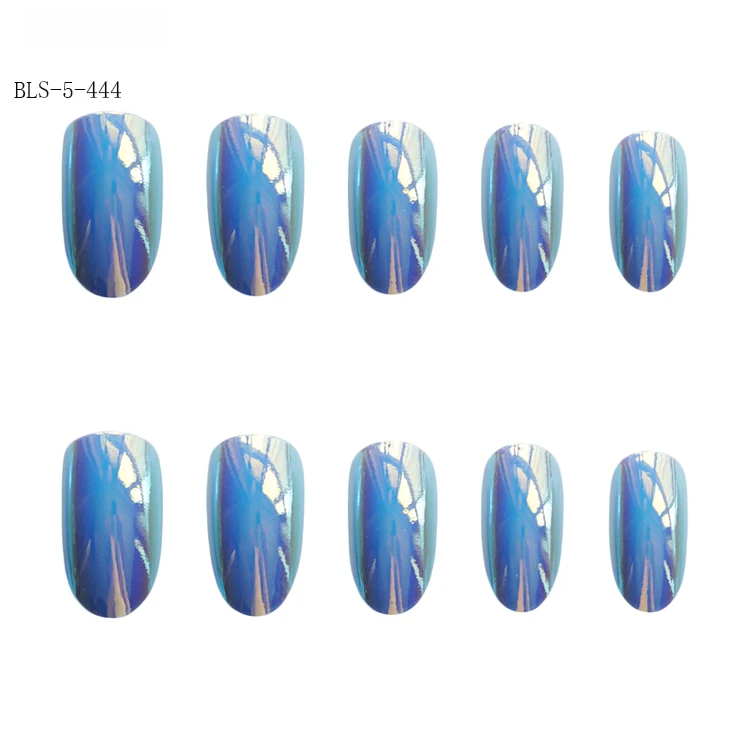 

Merchant sells oval art design ladies fake nails, Multi color