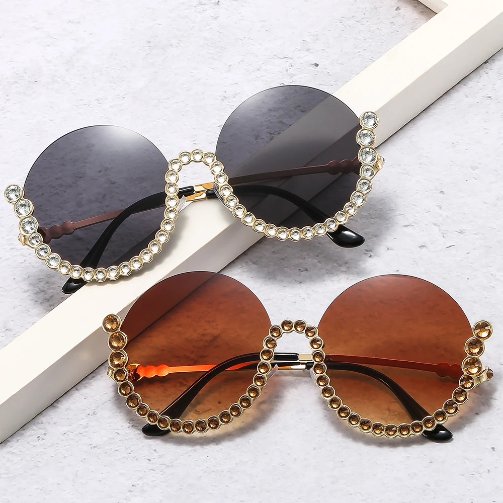 

Wholesale New Gorgeous Diamond Inlaid Sunglasses Fashion Round Frame Women Trend Sunglasses Women