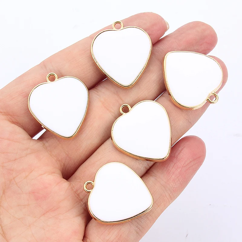 

Wholesale white love heart charms beads Enamel amulet pendant DIY bracelet necklace jewelry for women gift 26*23mm, Picture shows