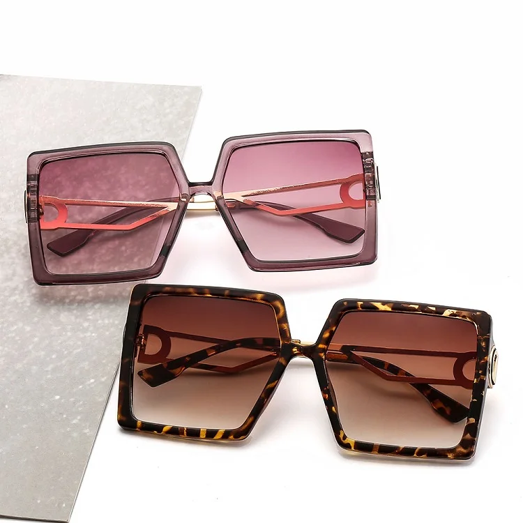 

T802 Oversize Shades Letter D Unique Square Sunglasses Luxury Big Sunglasses