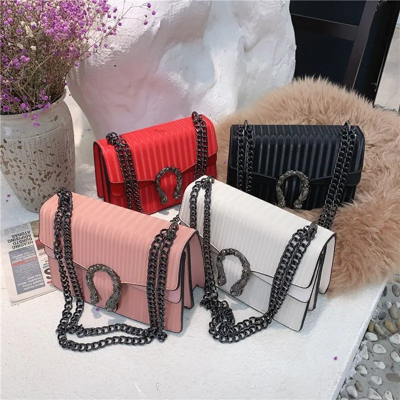 

Famous Branded Women's Shoulder Bags Chain Quilted Shoulder Purses And Handbag Women Clutch Bags Ladies Hand Bag