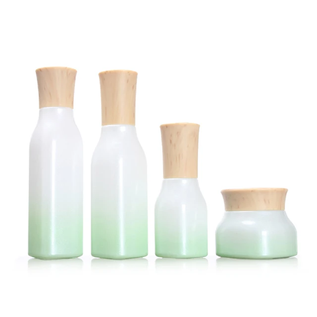 

Fuyun In stock 40ml 100ml 120ml Gradient Green Glass Bottles set European Cosmetic Lotion Glass Bottles