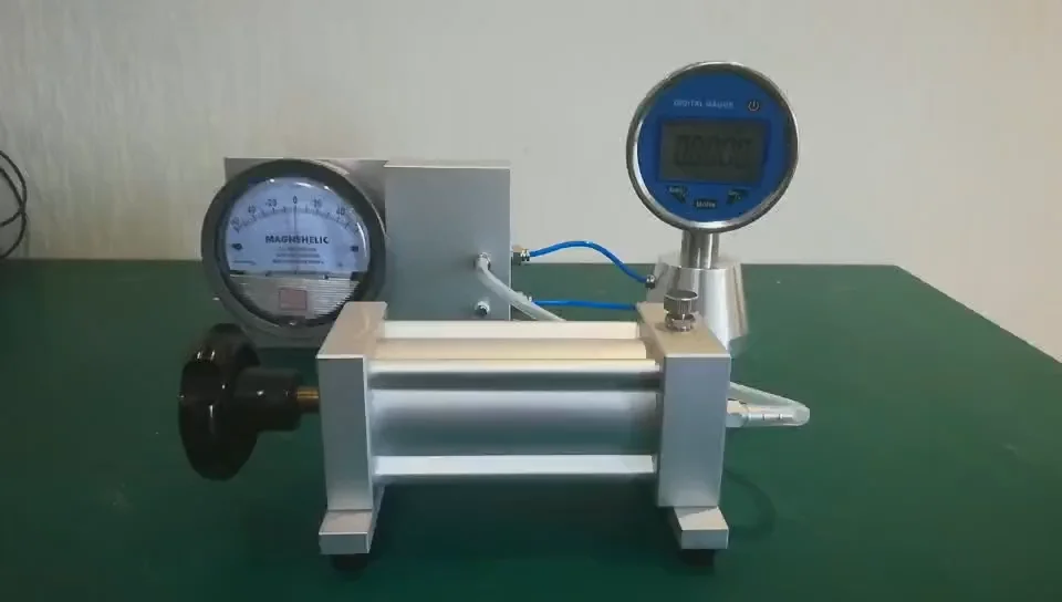 Differential Pressure Gauges & Transmitters Magnehelic Gauge Calibrator