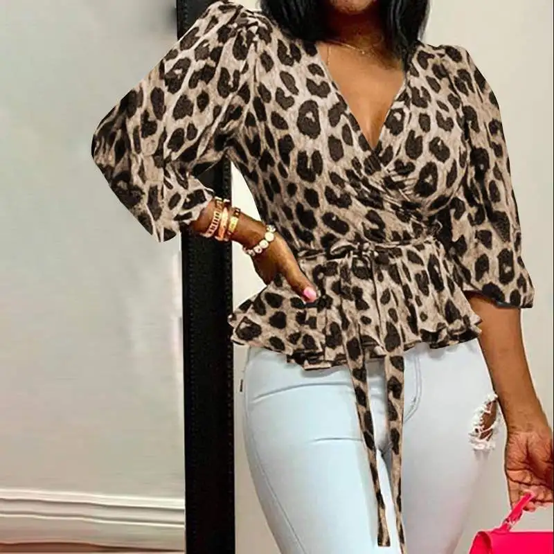 

Leopard-print long-sleeved top with large V-neck for women in 2021