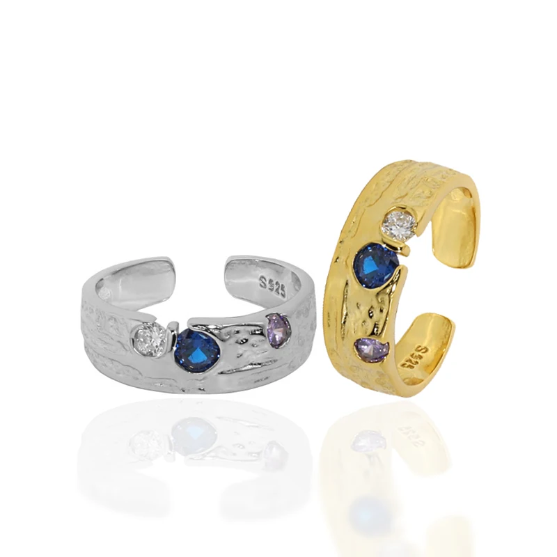 WhiSapphire Ring Silver Textured Matt Finishing Original Nature Inspired Irregular Contemporary Luxury Zircon ring