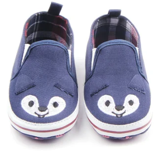 Cute animal Sip-on  anti-slip newborn baby shoes prewalker baby shoes factory