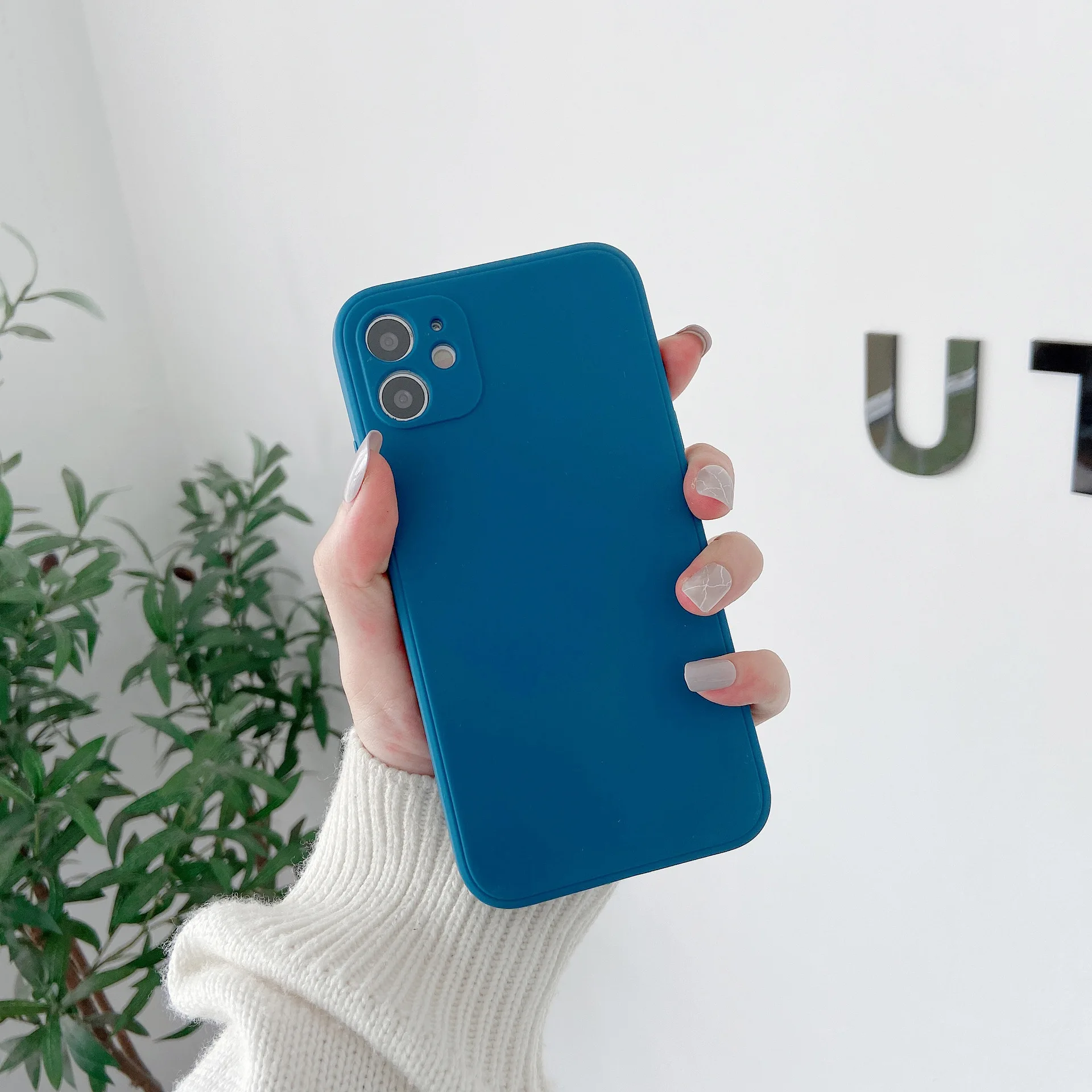 

Hot selling model-fine hole apple 131211 mobile phone case protective cover frosted silicone TPU solid color soft