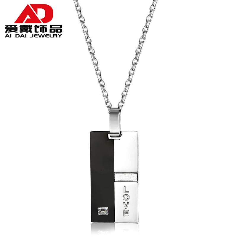 

Simple black and white stitching titanium steel necklace men's trendy pendant pendant couple with jewelry jewelry, Red