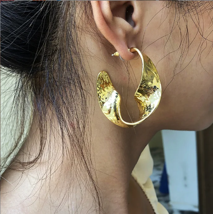 

Vintage Metal gold color C shape Big Earrings for Women geometry Irregular Statement Fashion Jewelry Earring